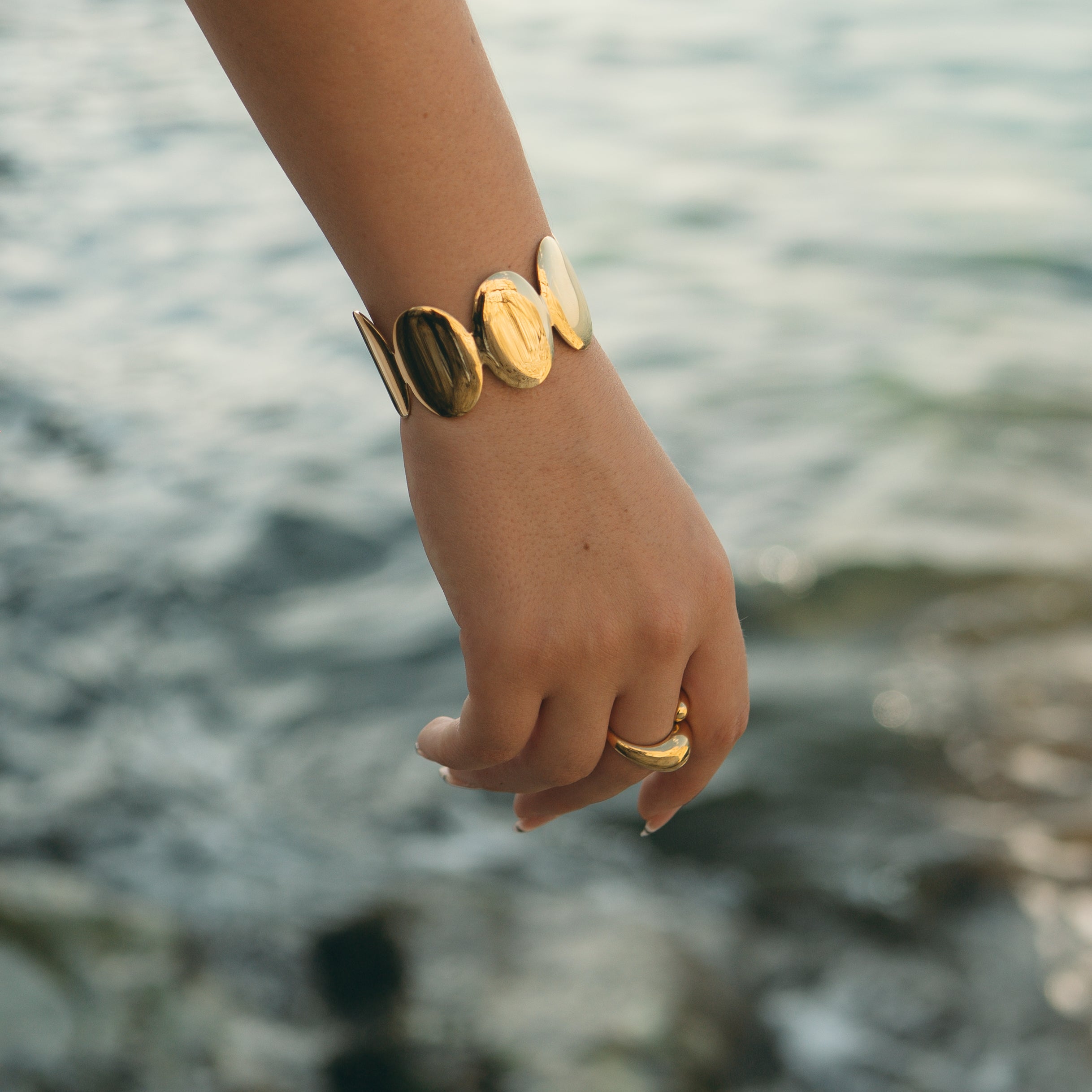 Jonc femme acier inoxydable doré ovales épais