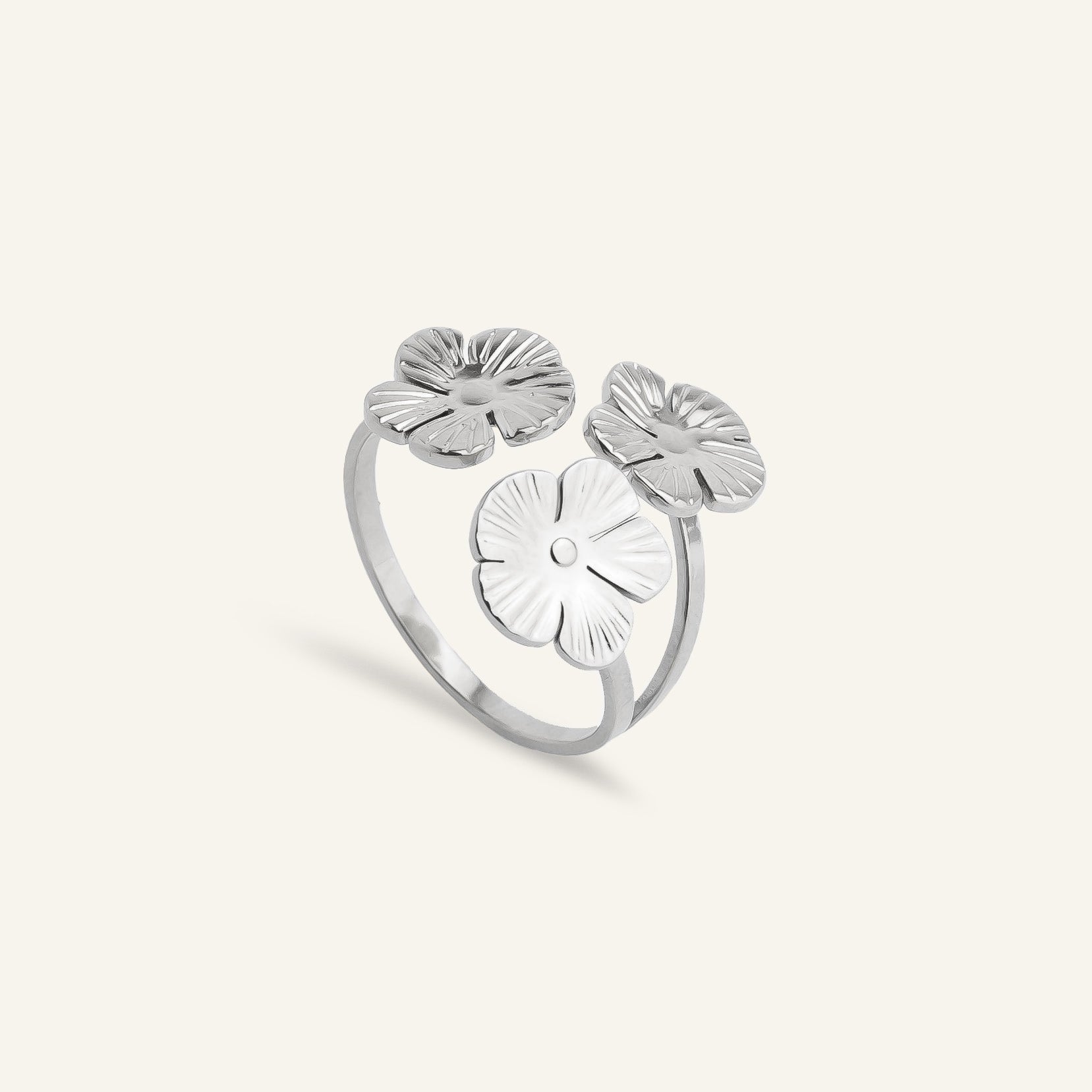 bague acier inoxydable argenté triple fleur