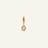 Charm goutte doré serti d&