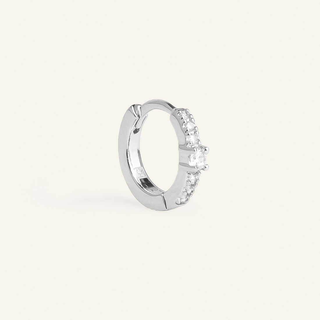 Mini créole femme argent avec zircons blancs