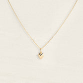 Collier cœur Bella en plaqué or à fine chaîne et pendentif cœur