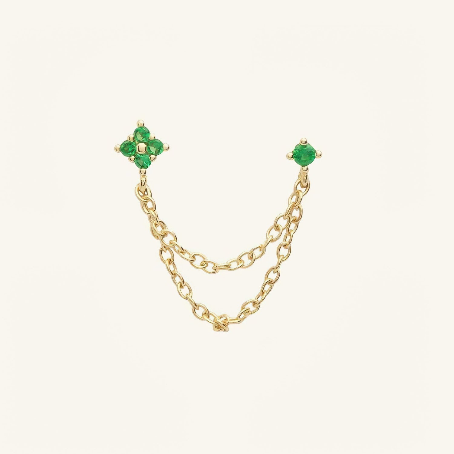 Double puces plaqué or avec double chaînes pendantes et zircons verts 