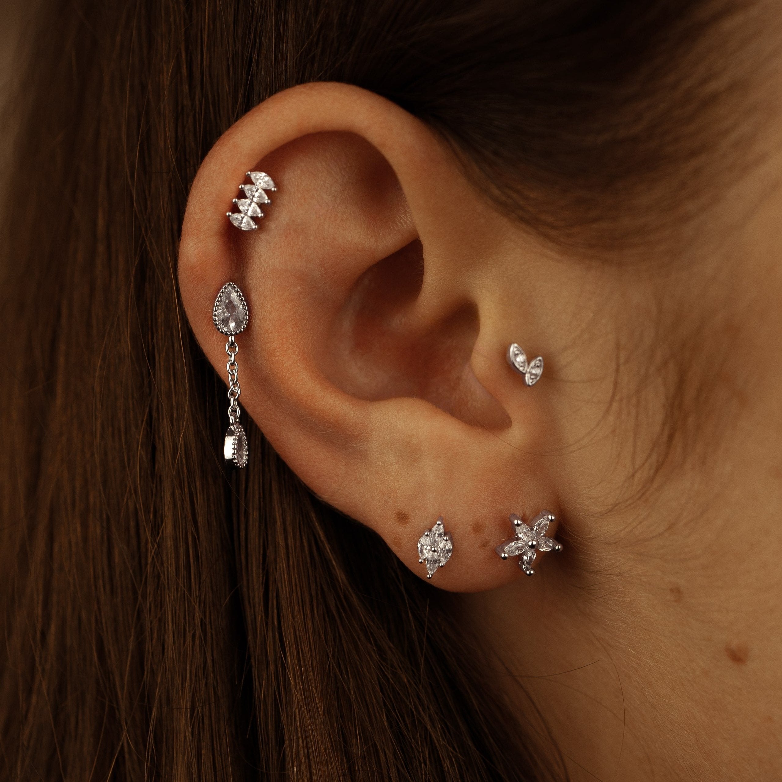 Composition de piercings acier inoxydable argenté