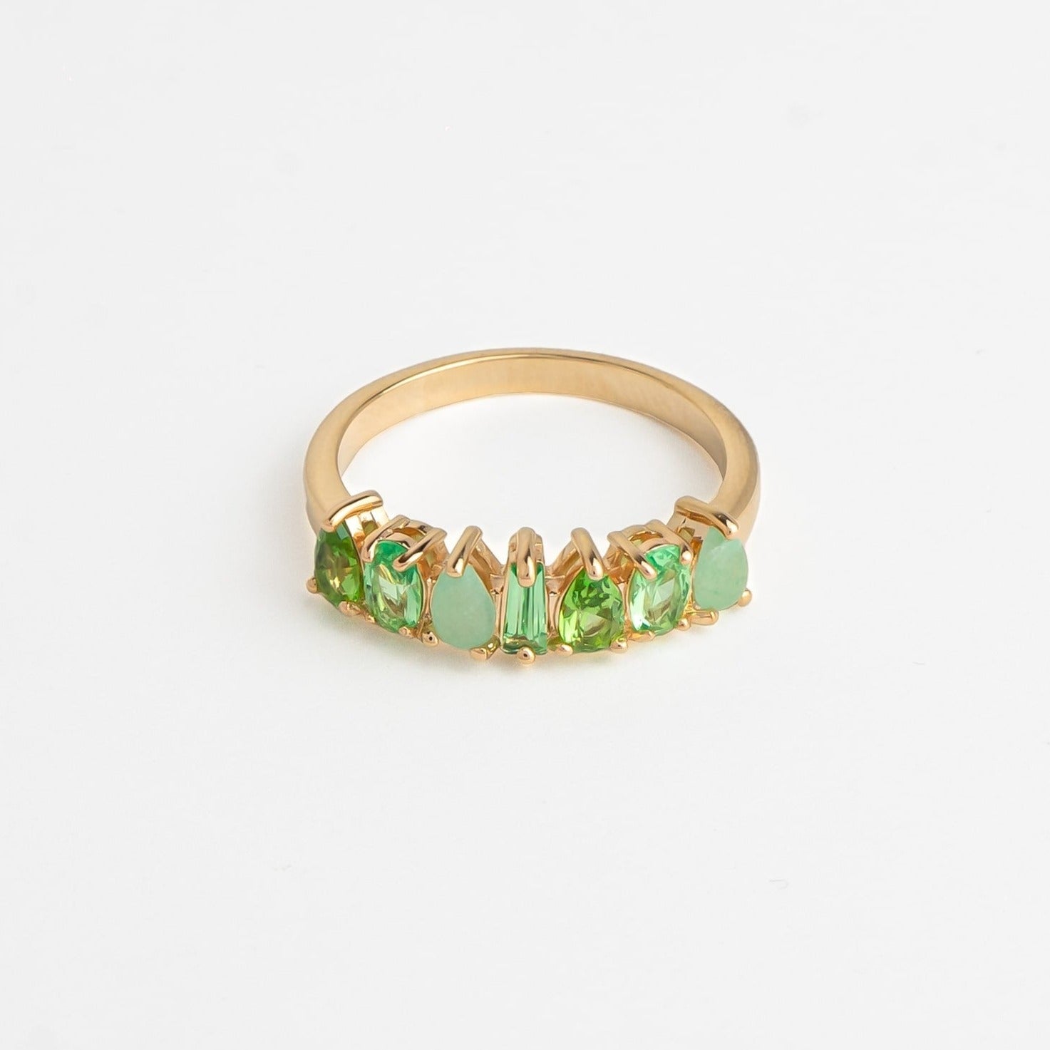 Bague femme plaqué or avec zircons verts