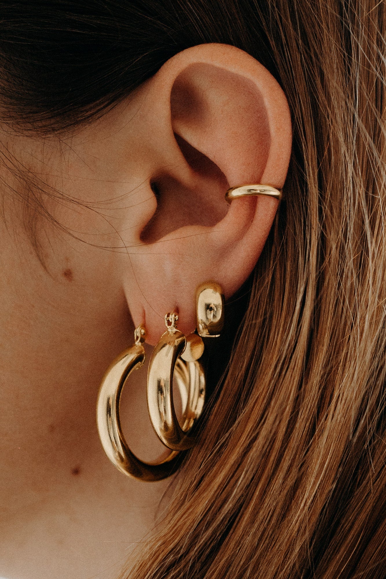 Chloe hoops