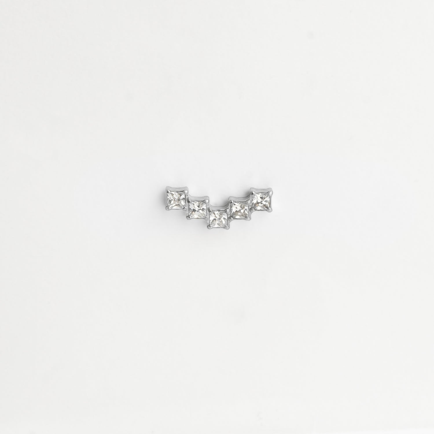 Piercing titane argenté